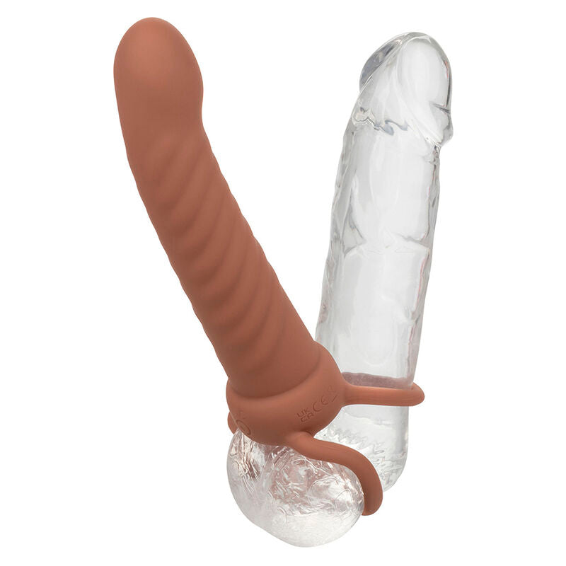 CALEXOTICS - MAXX DOUBLE RIBBED PENETRATOR 10 VIBRATIONS MULATO