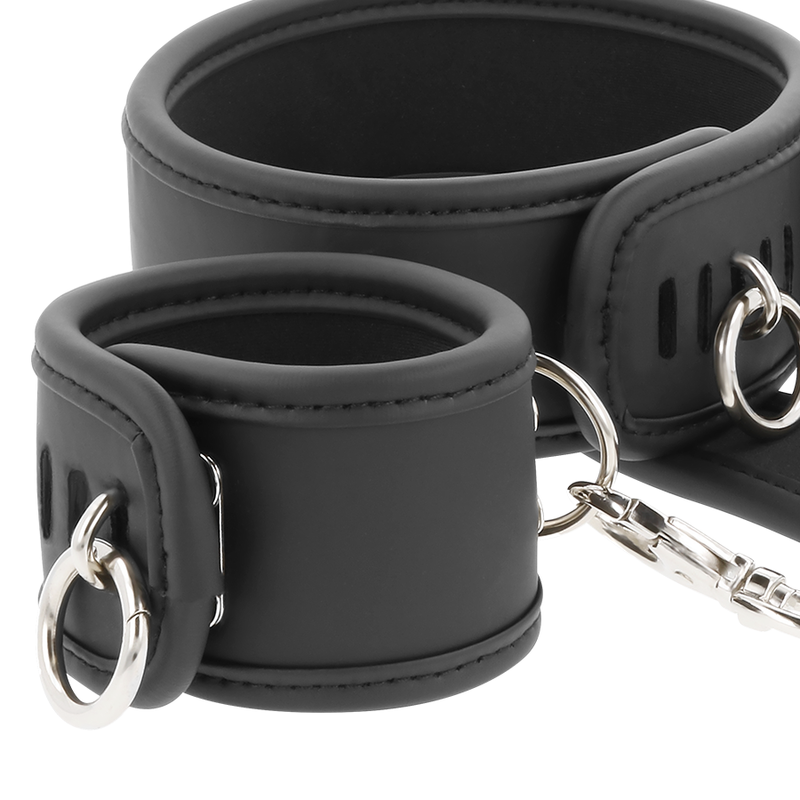 FETISH SUBMISSIVE - VEGAN LEATHER COLLAR AND HANDCUFFS WITH NOPRENE LINING